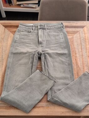 GAP Vintage Slim Jeans in Light Gray